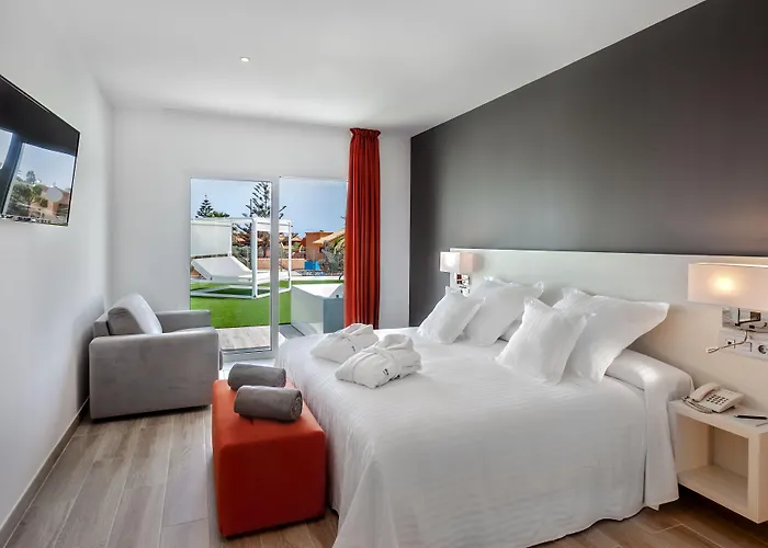 Barceló Sands Hotel 4*