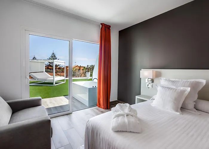 Ξενοδοχείο Barcelo Sands 4*