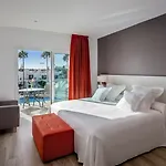 Hotel Barcelo Sands