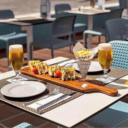 Barcelo Sands Hotel