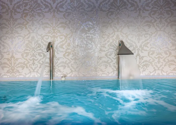 מלון Barcelo Sands 4*